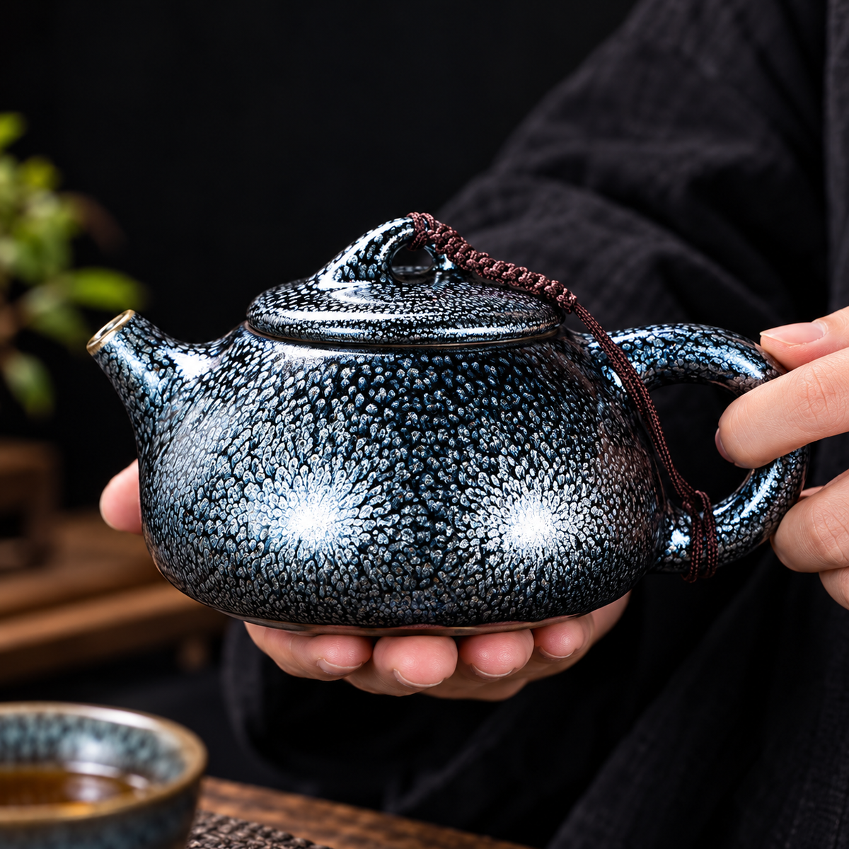 Silver Blue Oil Spot Tenmoku Teapot
